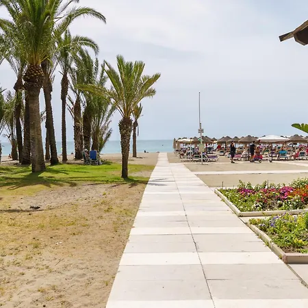 1st Line From The Beach, Views, Pool, Parking Apartment Torremolinos