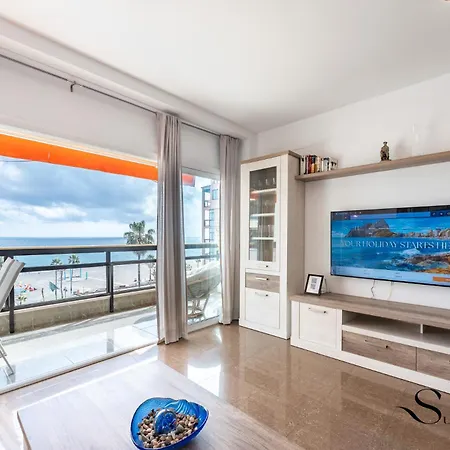 Apartment 1st Line From The Beach, Views, Pool, Parking